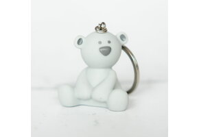 Sleutelhanger Beertje Stippel Licht grijs 4 x 4,5 cm