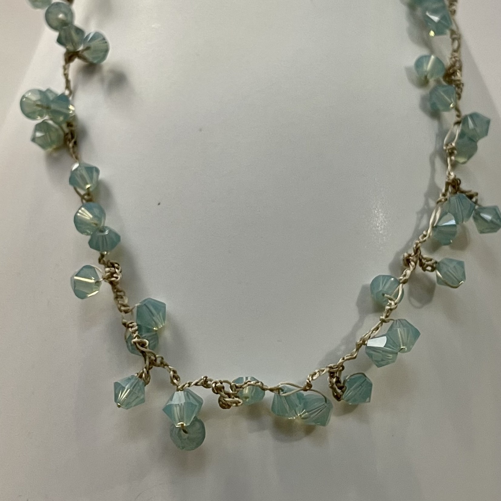 Hester Zagt Hester Zagt collier, gehaakt nylon met aqua swarovski