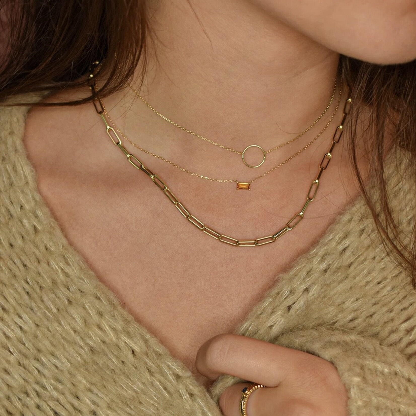 Jackie Gold Jackie Gold Circle Silhouette Necklace 14 karaat goud