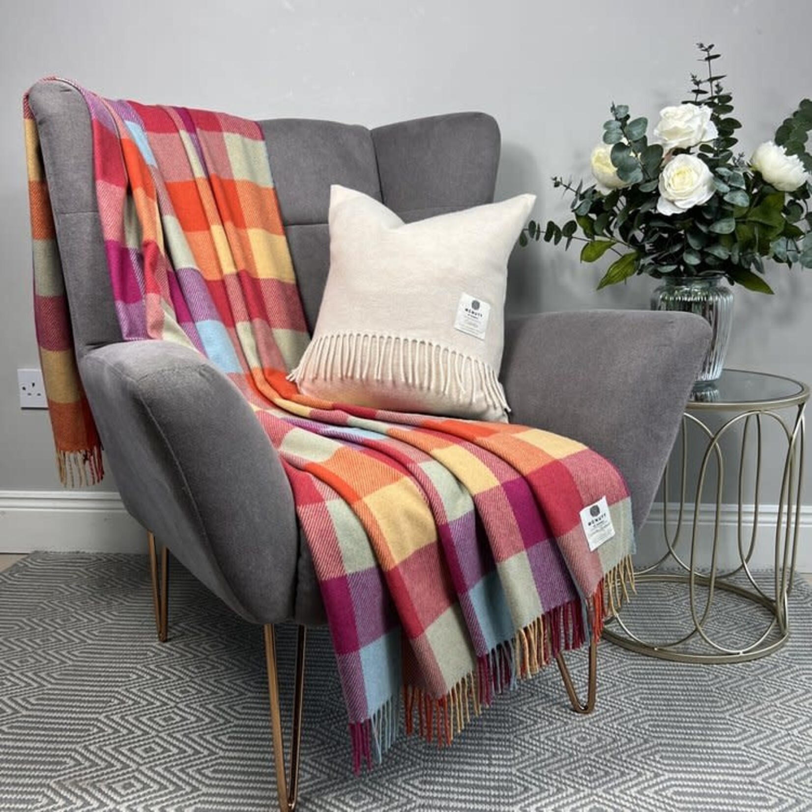 McNutt of Donegal McNutt kasjmier/lamswol deken 200 x 145 cm, met streep