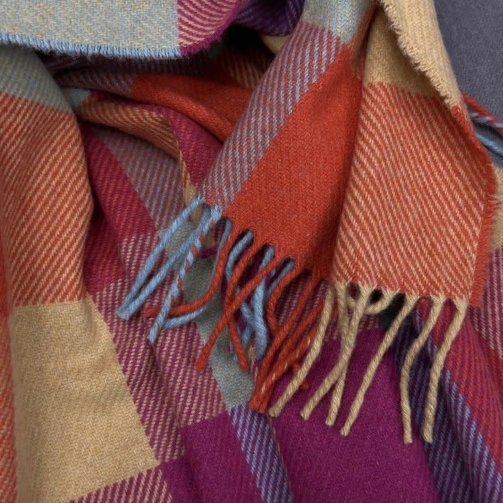 McNutt of Donegal McNutt cashmere/lamswol deken 200 x 145 cm
