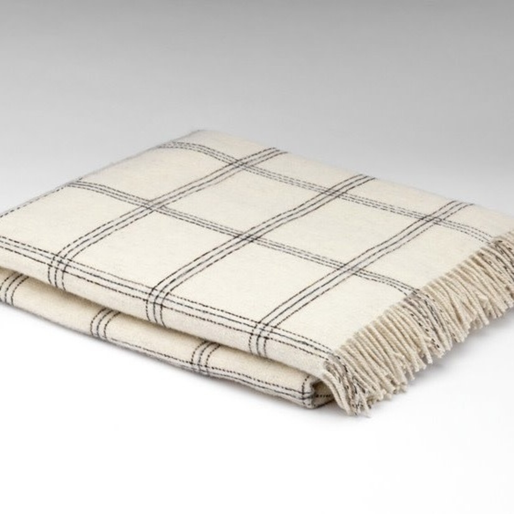 McNutt of Donegal McNutt alpaca/lamswol deken 200 x 160 cm