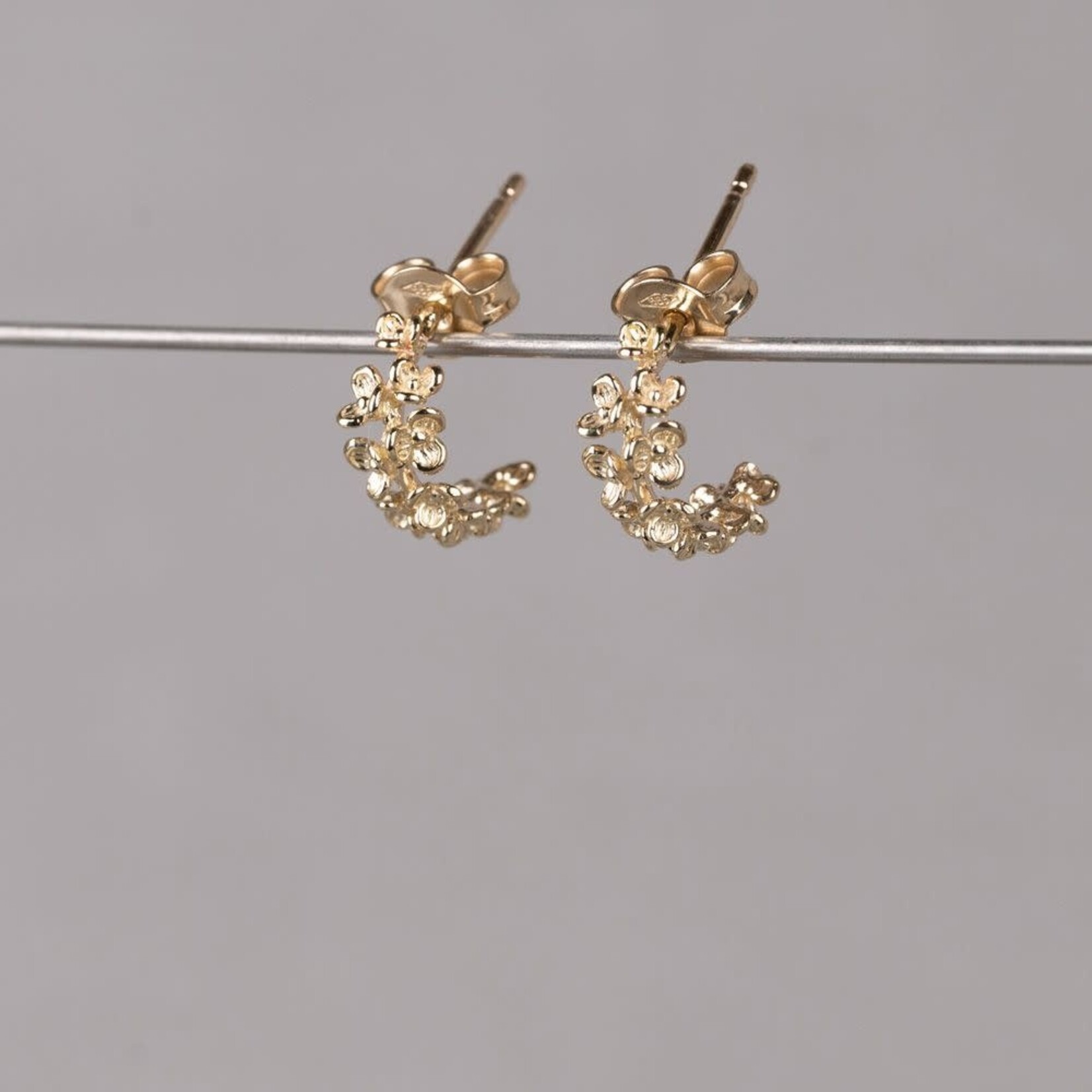 Jéh Jewels Jeh Jewels 14kt oorstekers rond bloesem 21263