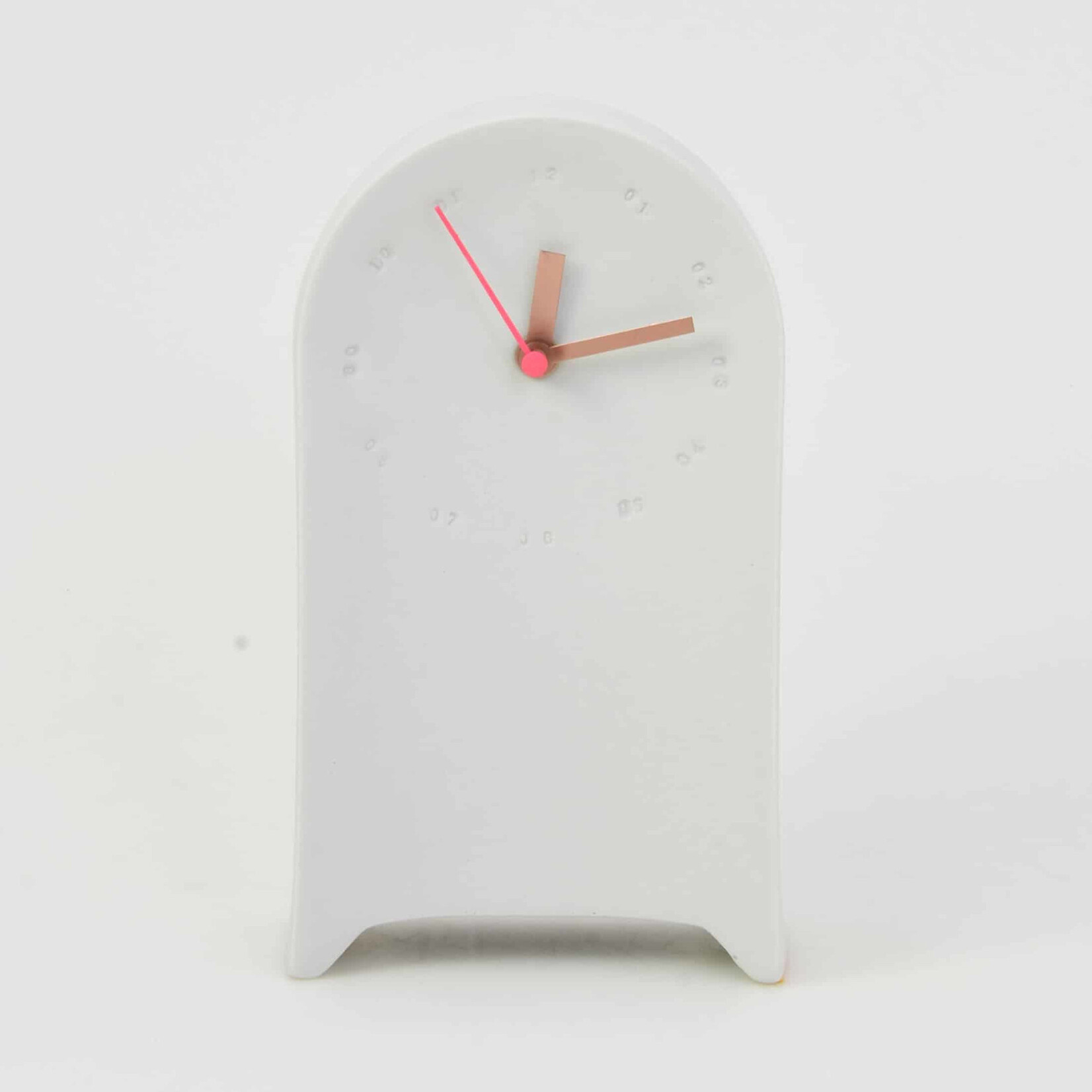 Studio Harm en Elke Studio Harm en Elke staande klok (meerdere kleuren)