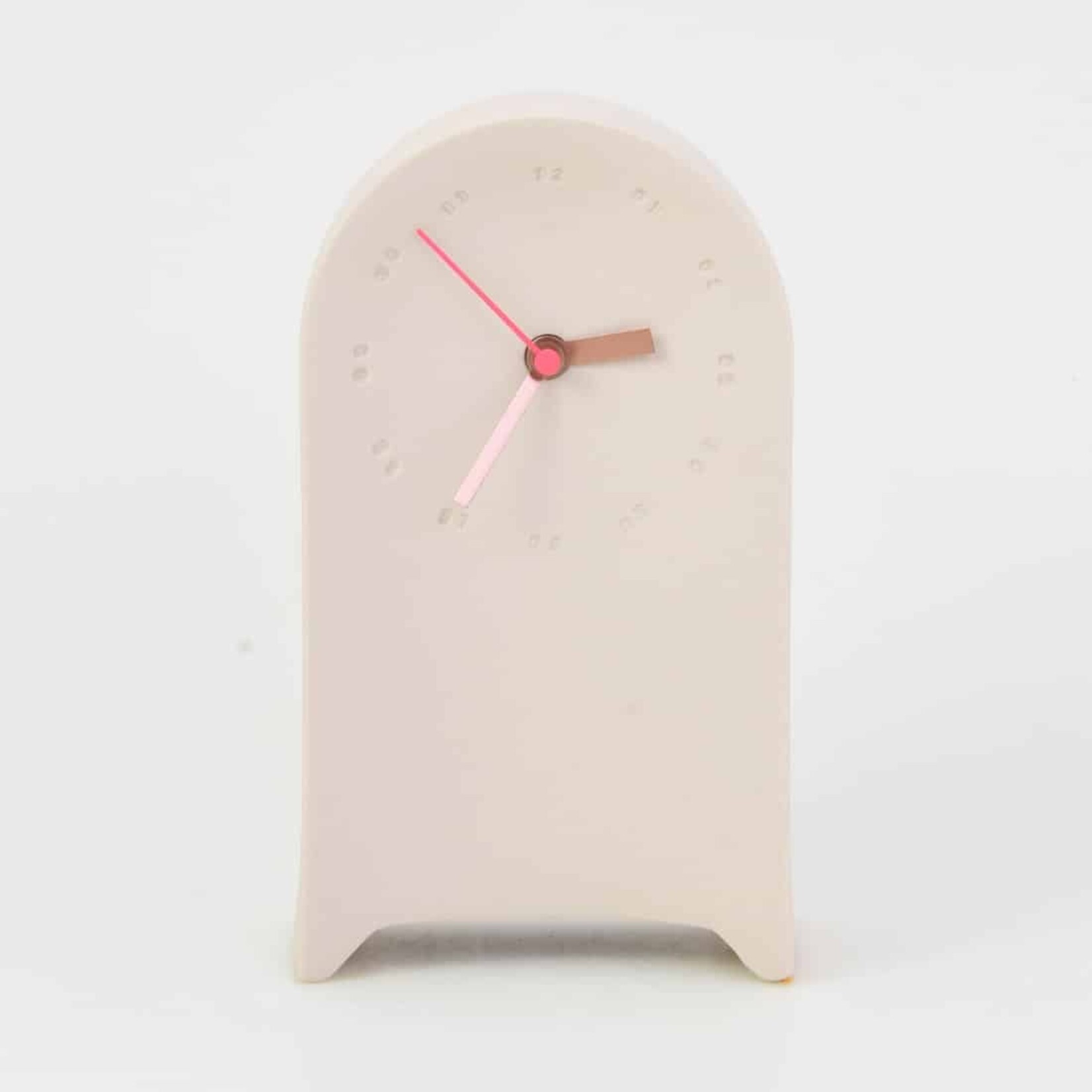 Studio Harm en Elke Studio Harm en Elke staande klok (meerdere kleuren)