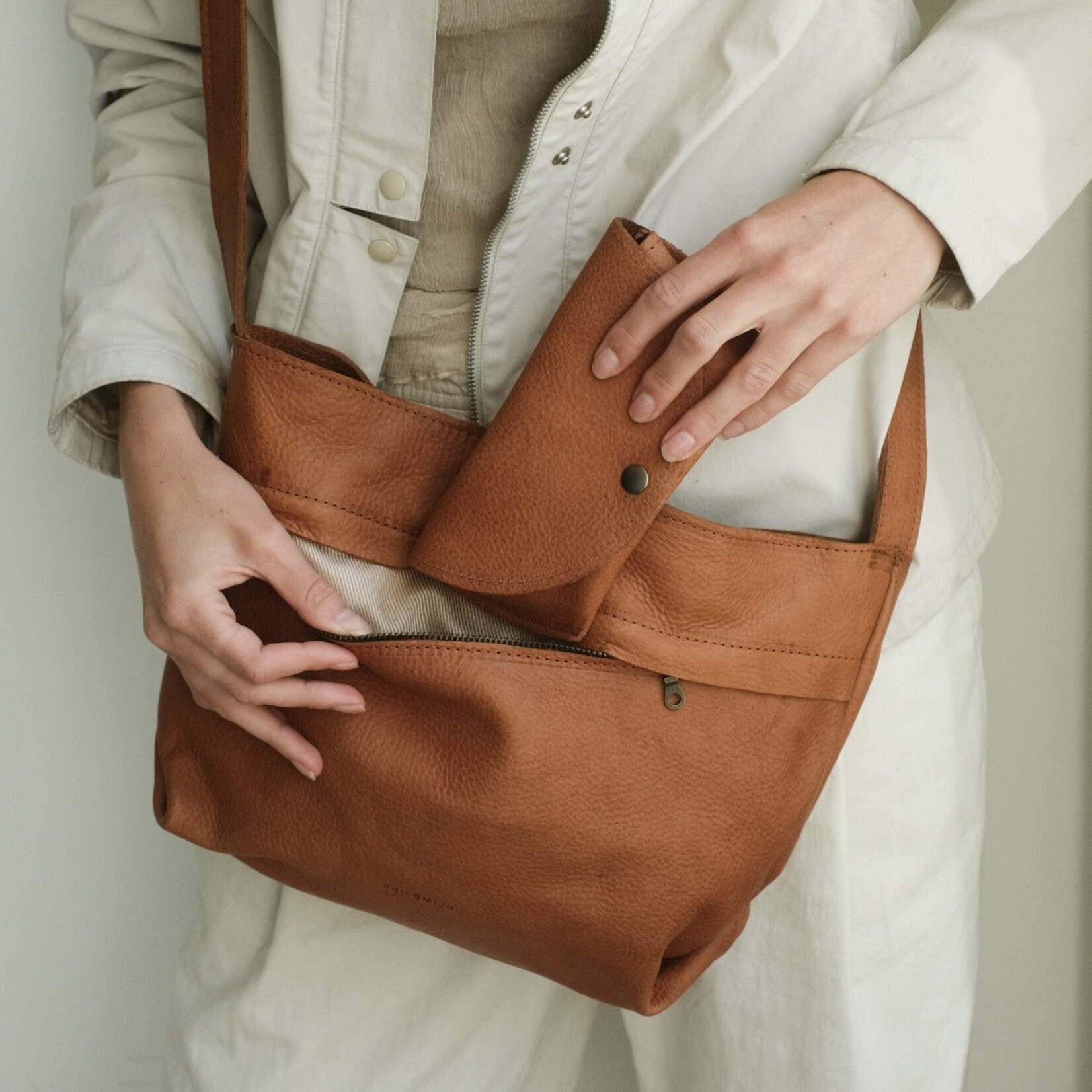 Philomijn Philomijn Dante small eco leather Marrone