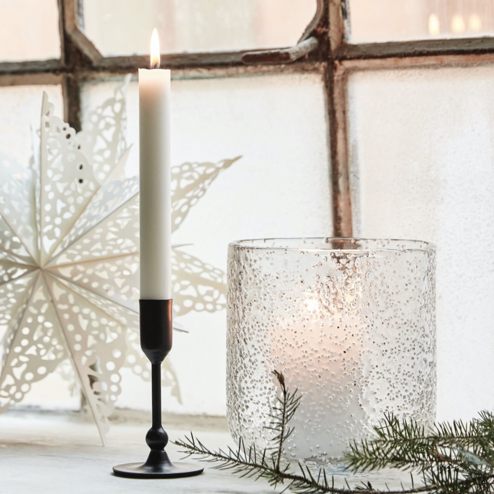 House Doctor House Doctor Kaarsenstandaard, Folk zwart (2 maten) Hoogte 12 cm Diameter 6,5 cm