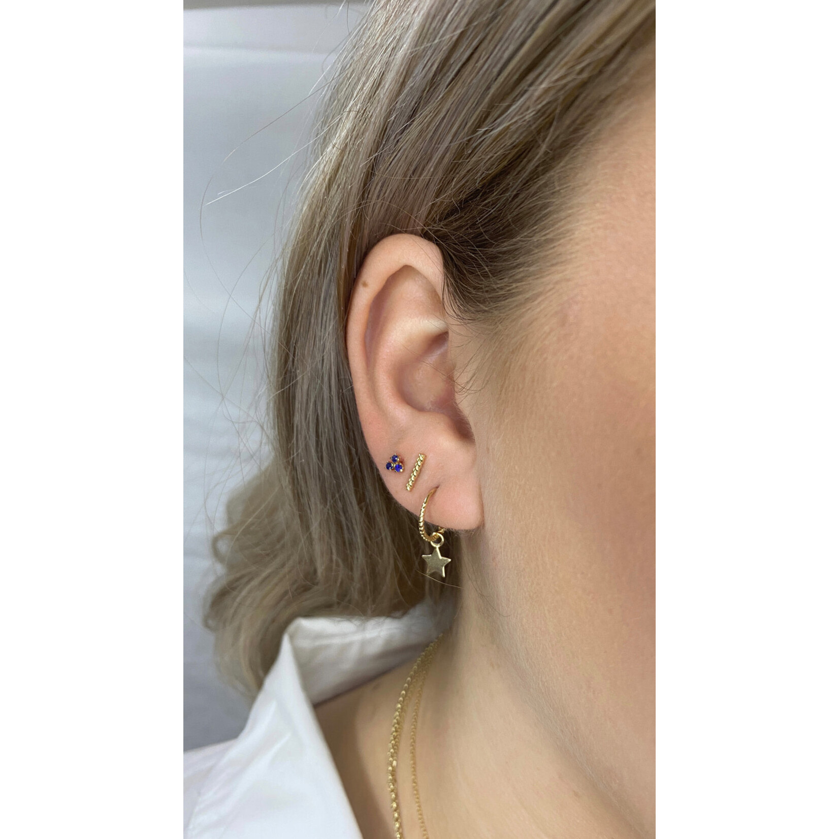 Jackie Gold Jackie Gold Triangle Sapphire Studs