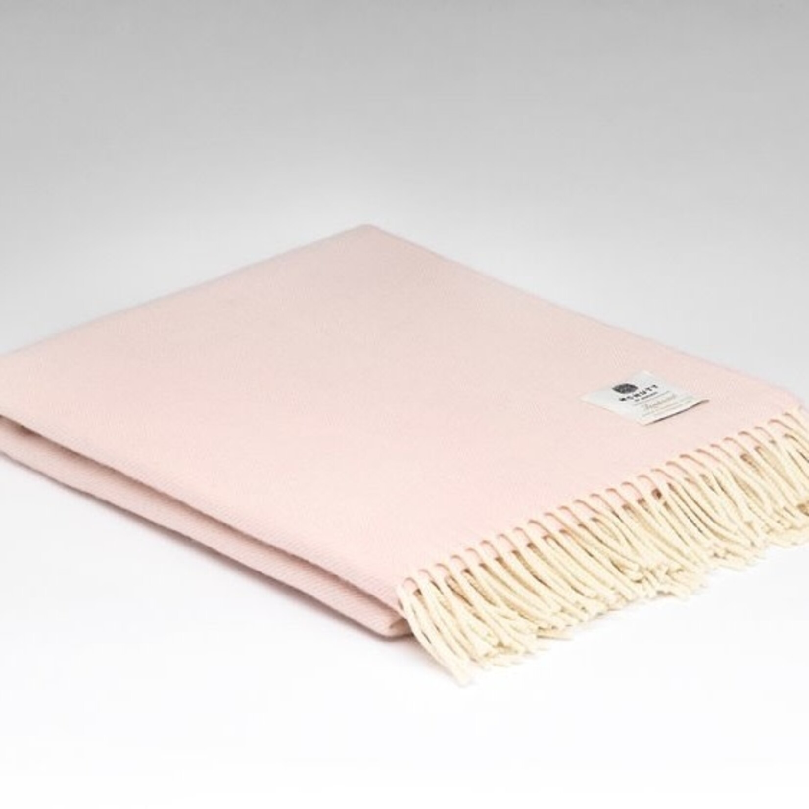 McNutt of Donegal McNutt plaid merino lamswol 200 x 145 Candy Floss HB