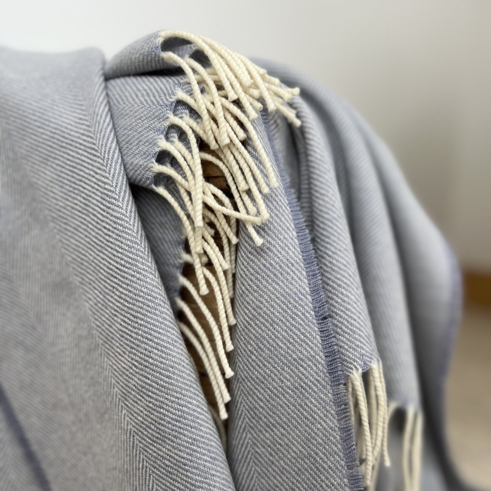 McNutt of Donegal McNutt plaid merino lamswol 200 x 145 HB Smoke HB