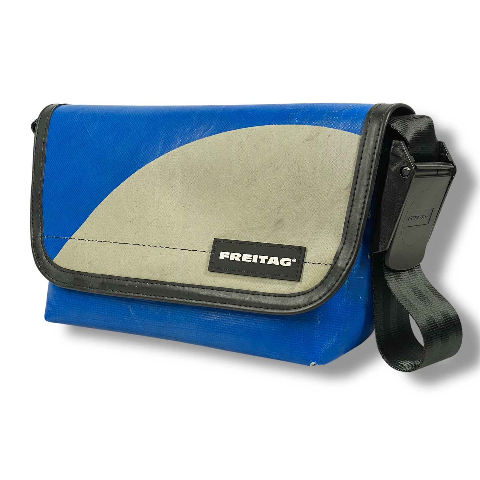 FREITAG F41 HAWAII FIVE-0 Messenger XS