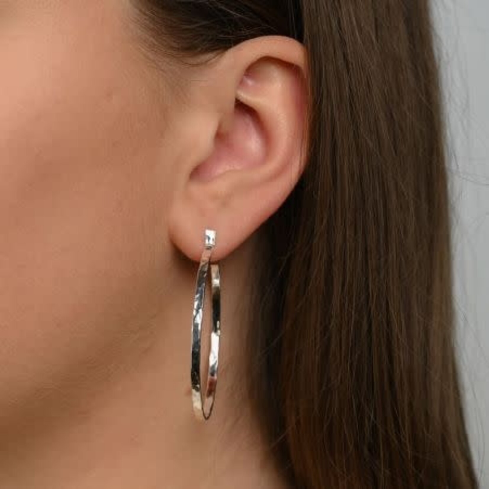 Jéh Jewels Jeh Jewels oorhangers zilver hamerslag grote lus 21393