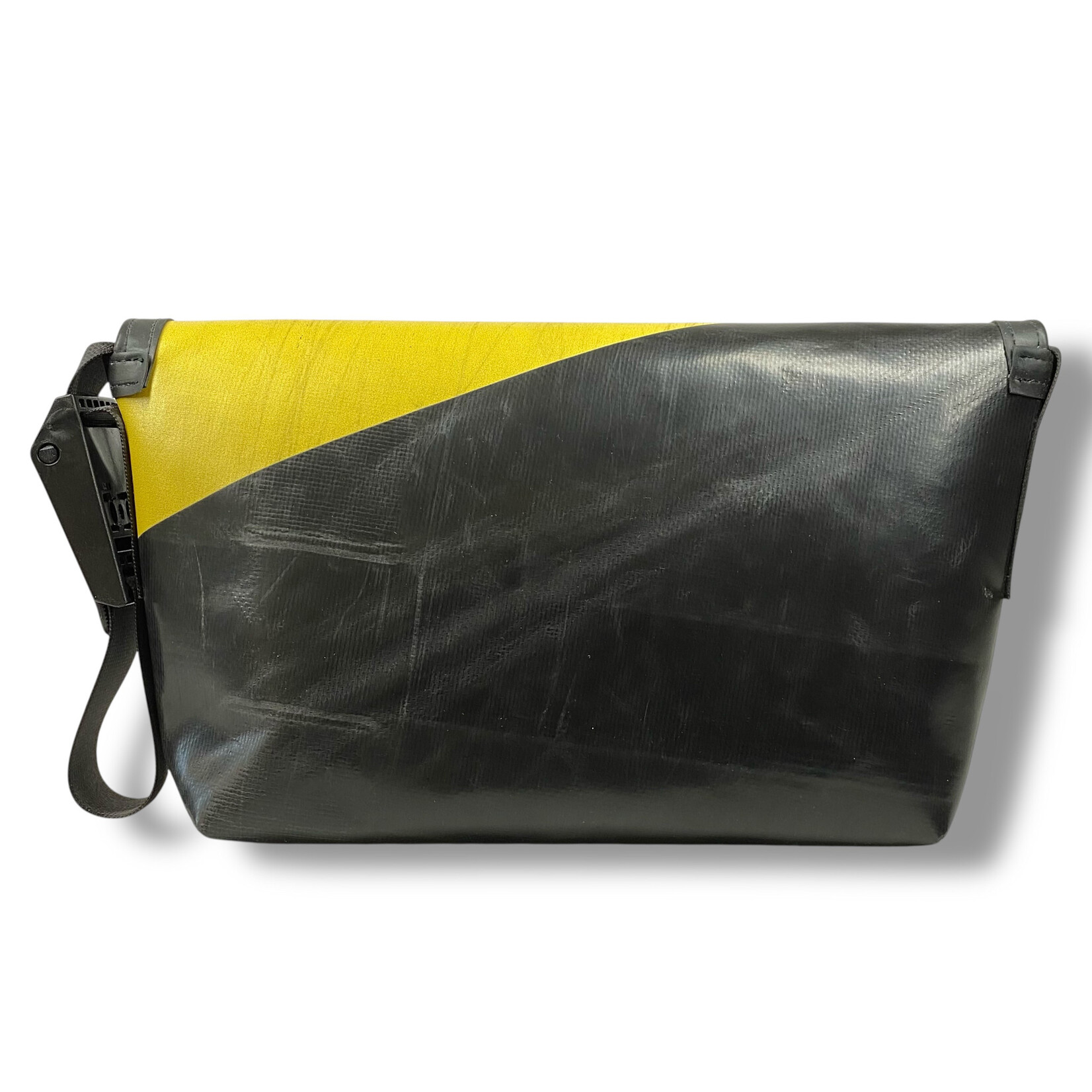 FREITAG F41 HAWAII FIVE-0 Messenger XS