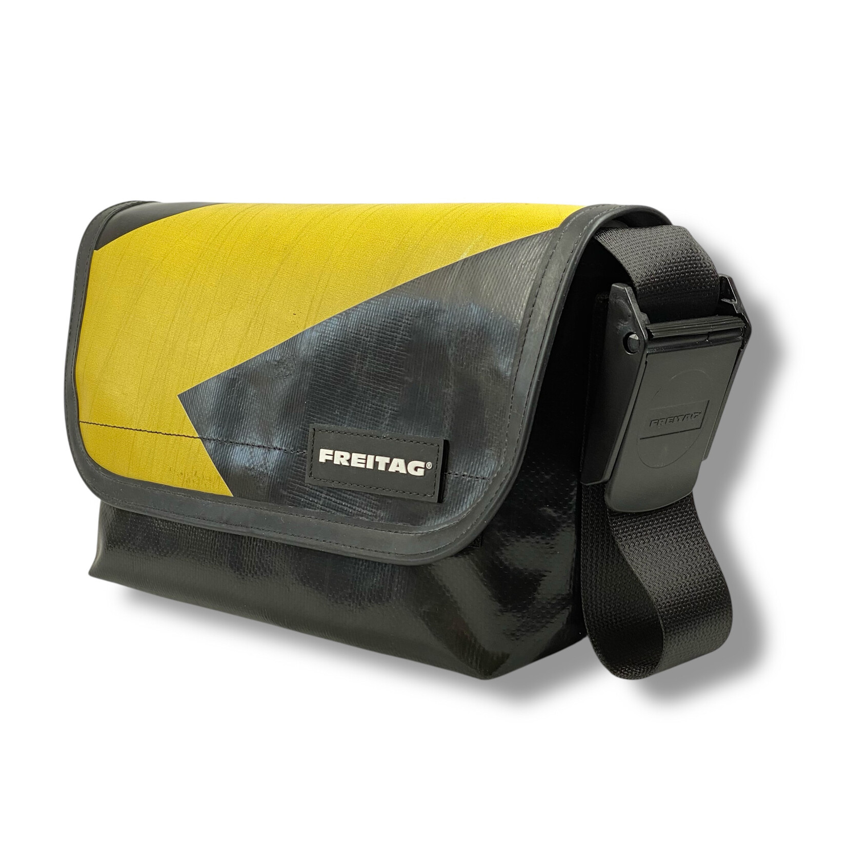 FREITAG F41 HAWAII FIVE-0 Messenger XS