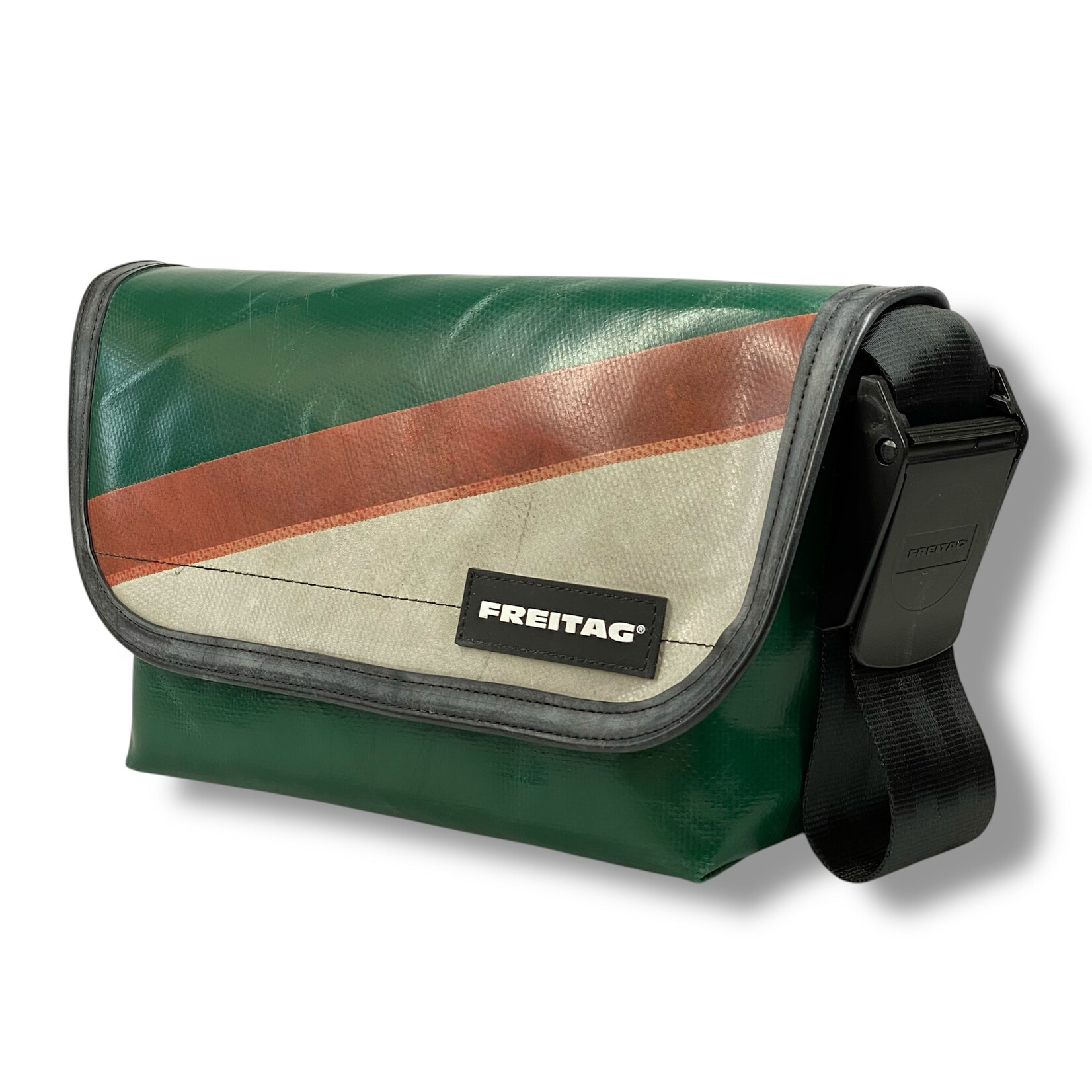 FREITAG F41 HAWAII FIVE-0 - 16