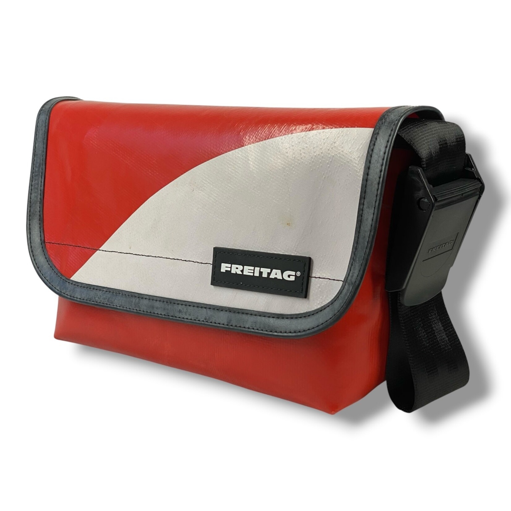 FREITAG F41 HAWAII FIVE-0 Messenger XS