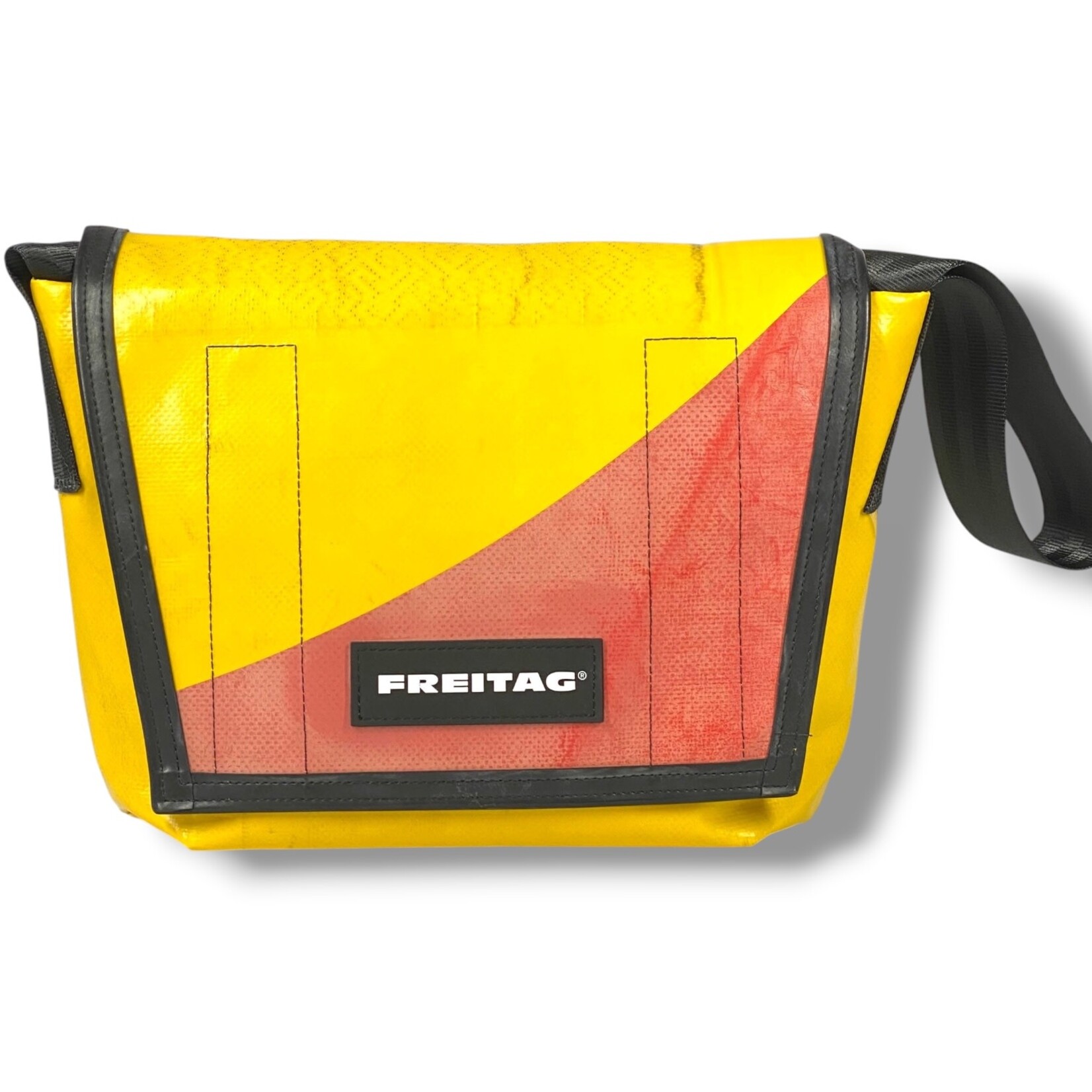 FREITAG F11 LASSIE Messenger S