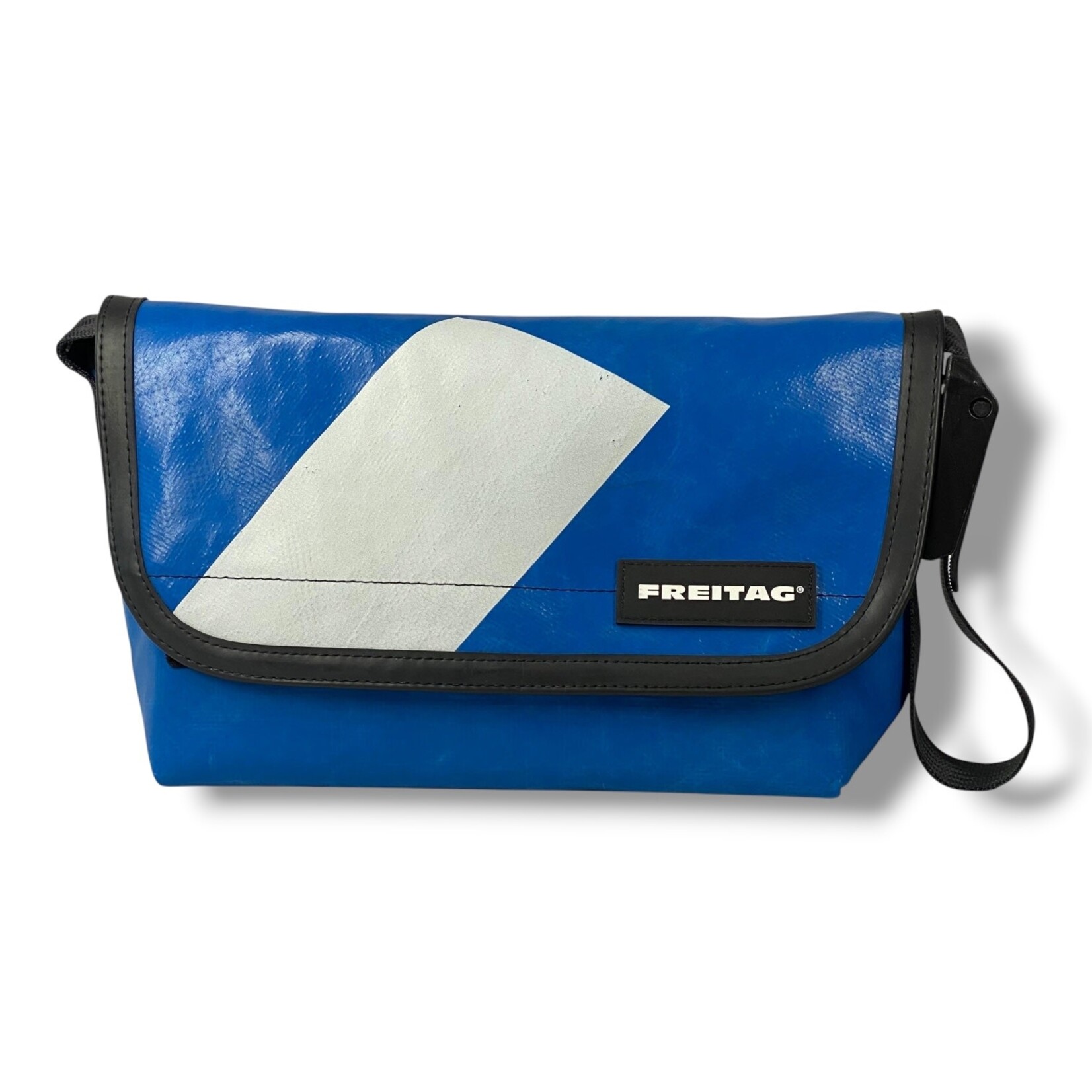 FREITAG F41 HAWAII FIVE-0 - 16