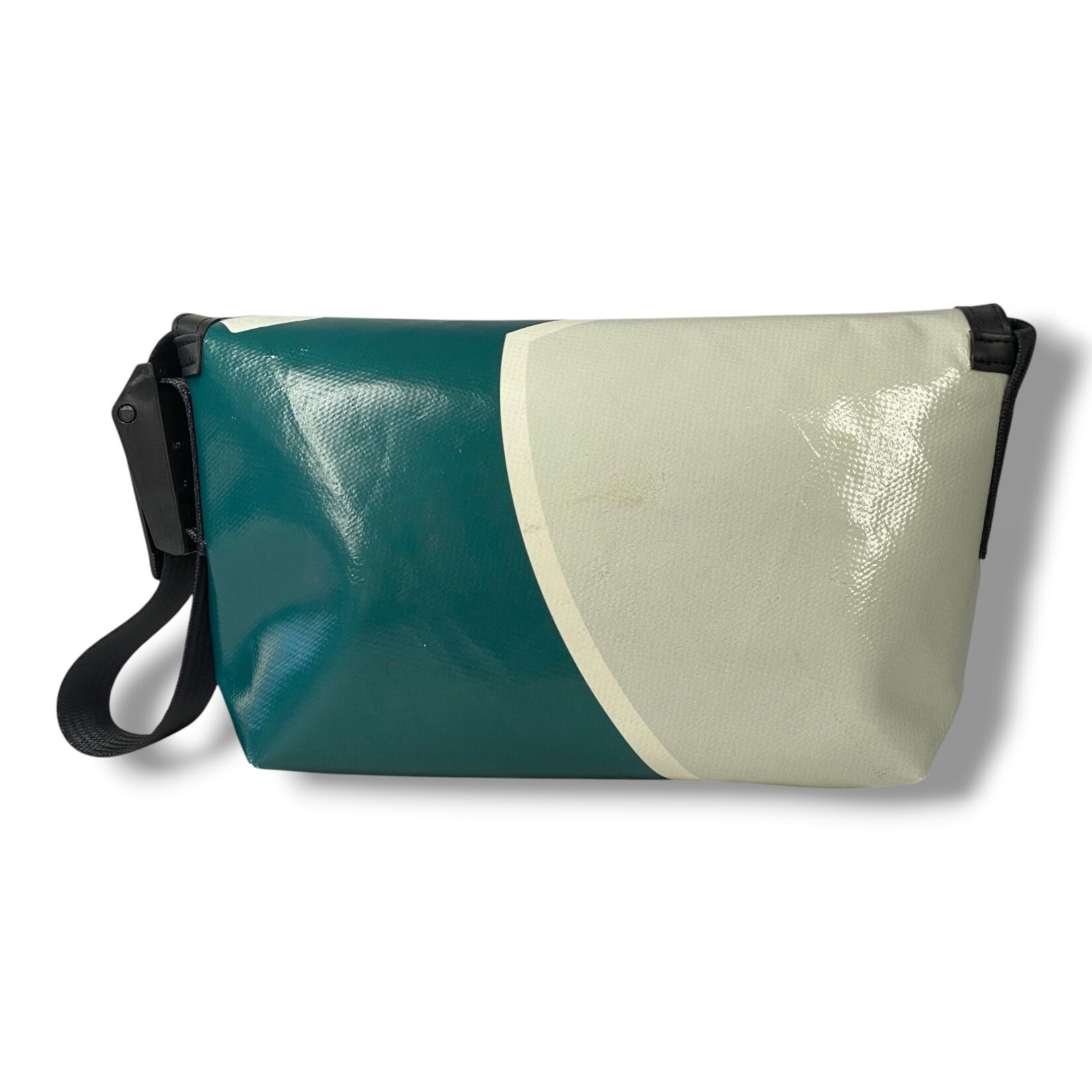 FREITAG F41 HAWAII FIVE-0 Messenger XS
