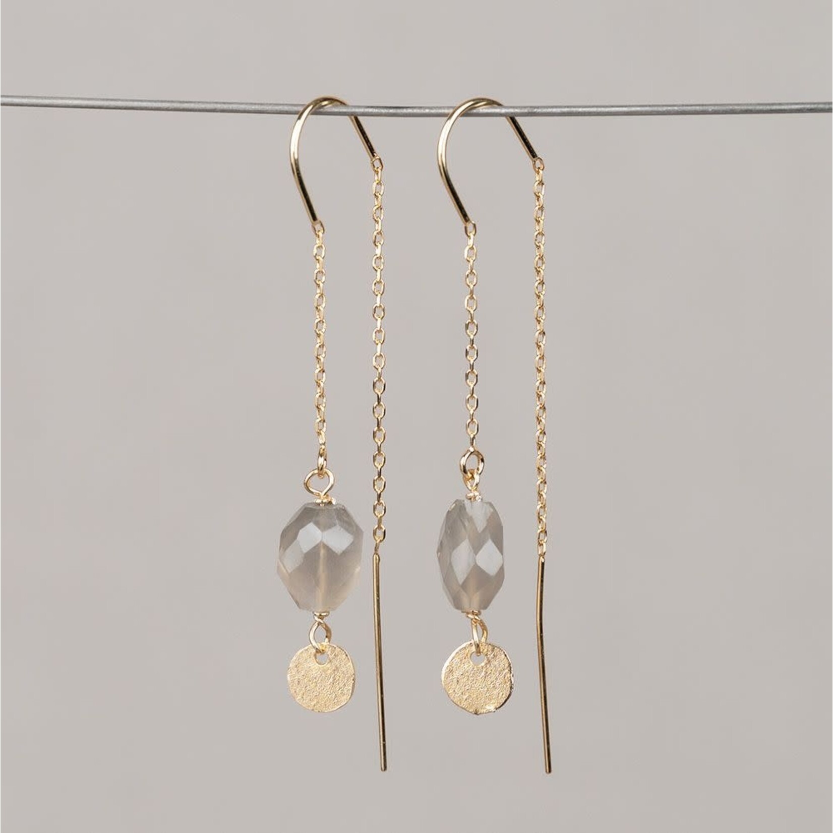 Jéh Jewels Jeh Jewels doortrek oorhangers zilver verguld met Grijze maansteen 21764