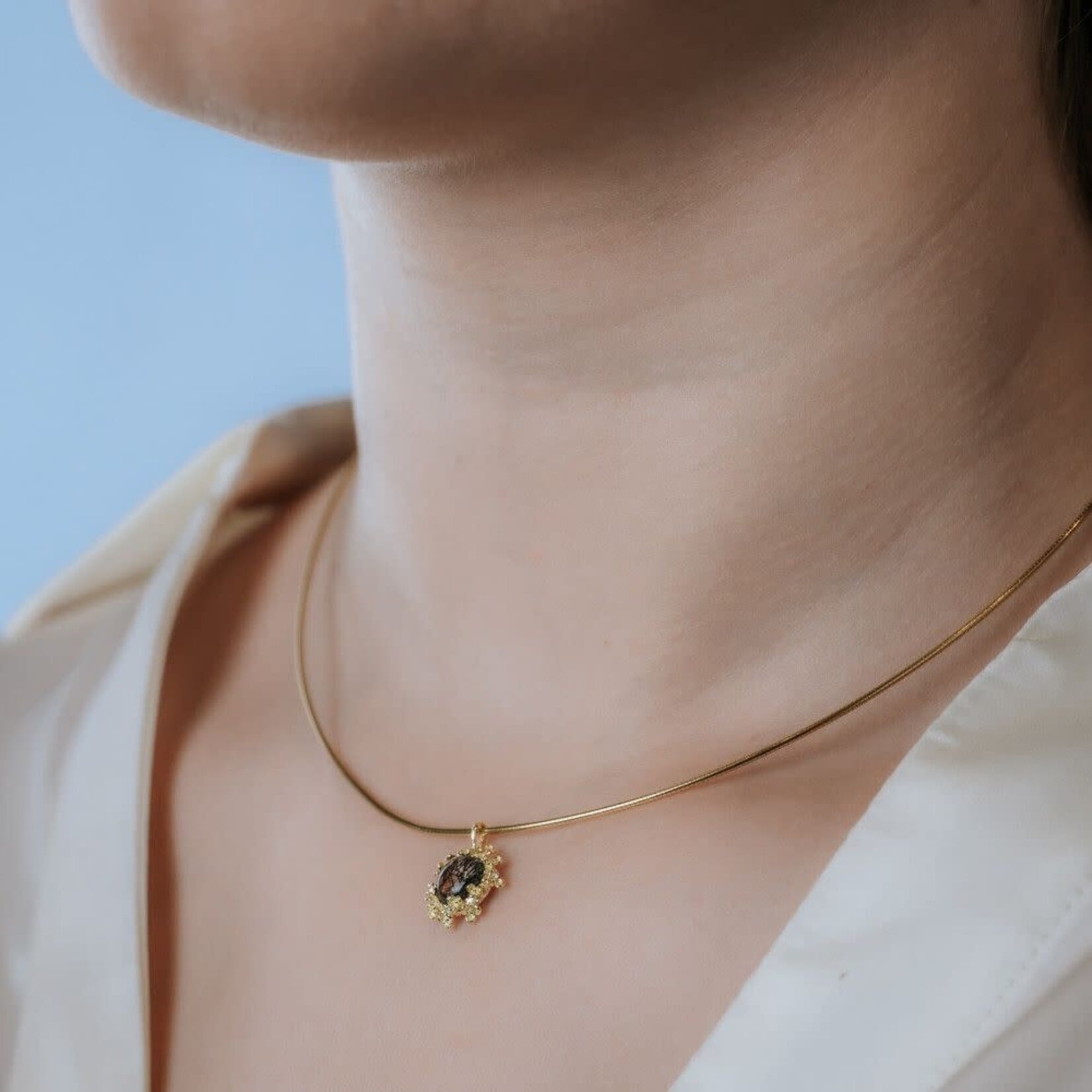 Jéh Jewels Jeh Jewels 14kt geelgoud hanger Blossom met rutielkwarts 20393