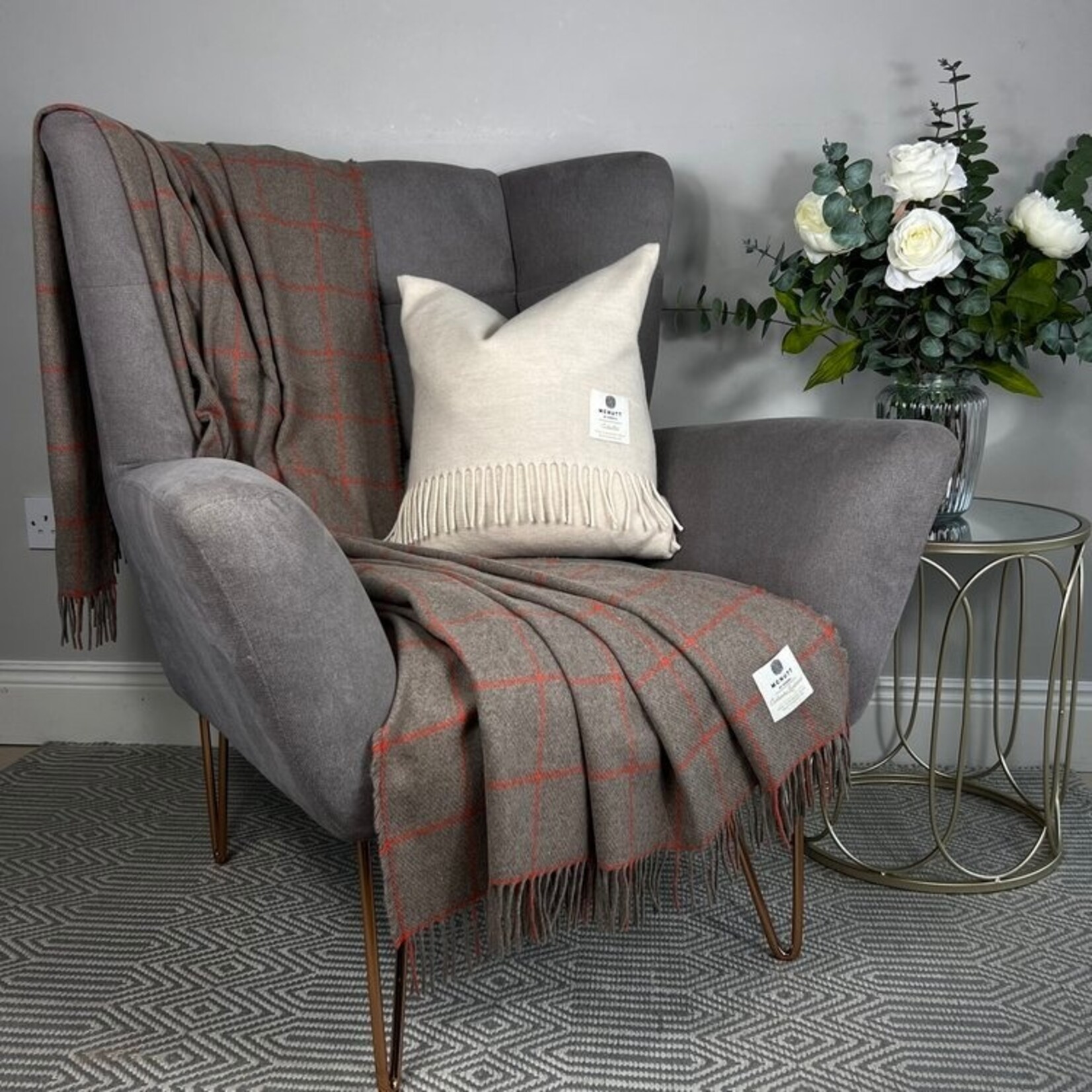 McNutt of Donegal McNutt plaid cashmere/lamswol Nutmeg Windowpane