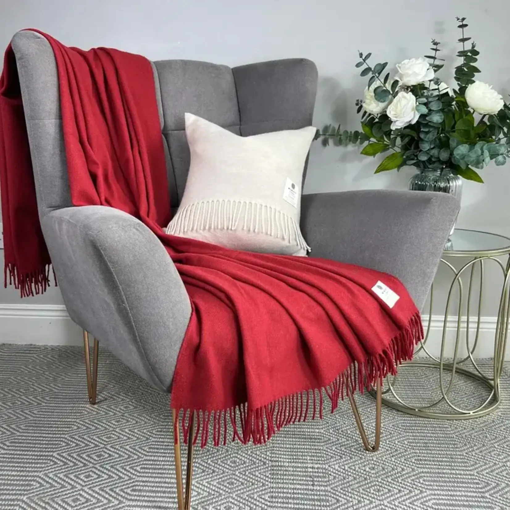 McNutt of Donegal McNutt plaid cashmere/lamswol Rouge