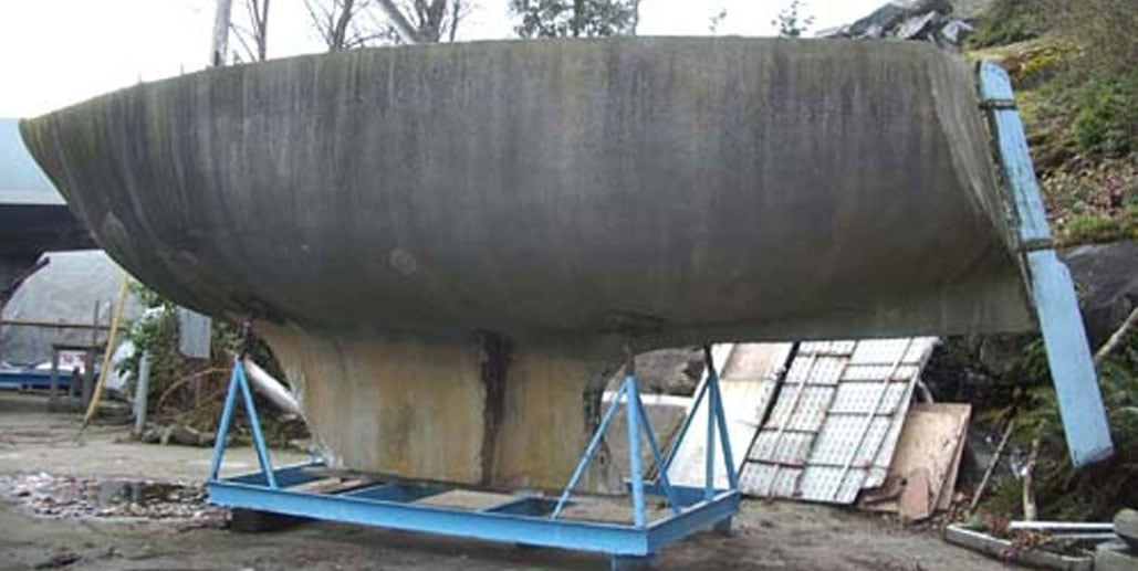 Fitting Anodes To Ferrocement Hulls