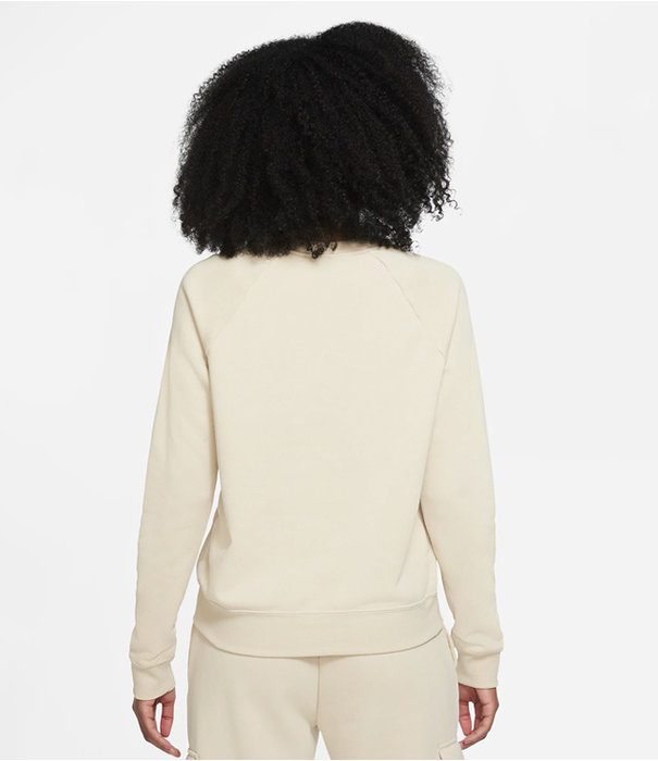 Nike Sportswear essential