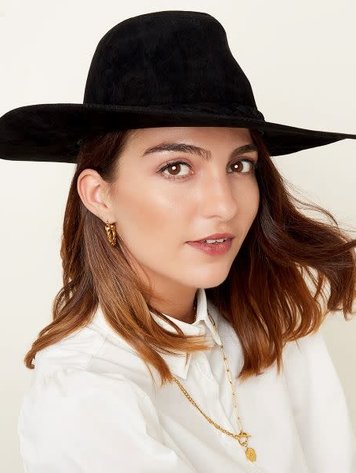 J.Y.M. Suede look hat braided detail Black