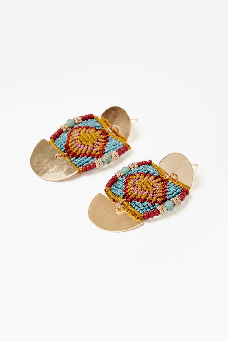 Ethnic Metal Earrings - gold