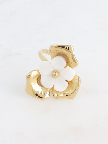 Bohm Paris Bohm Paris Ring - leaf pattern with mother-of-pearl flower piece