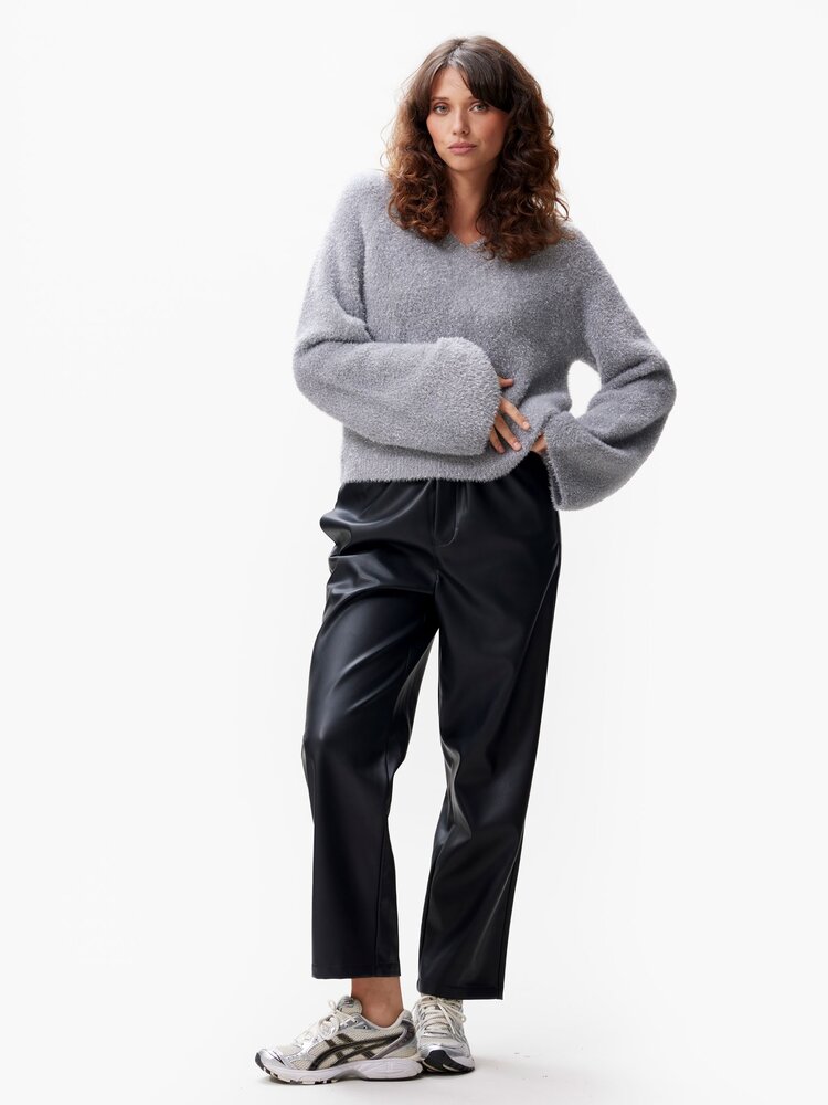 Catwalk Junkie V neck Fuzzy Lurex Knit - December Sky