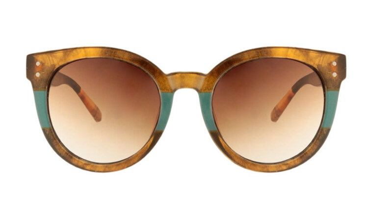 Charly Therapy Lolita Stone