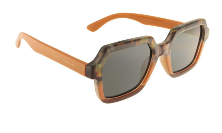 Charly Therapy Kylie Dune