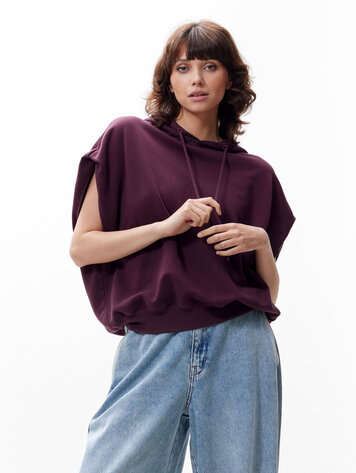 Catwalk Junkie Sleeveless sweater with hoodie - Winetasting