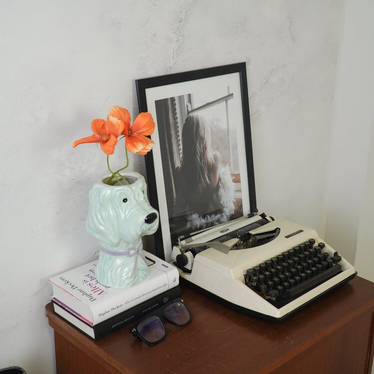 House Vitamin Vase -Flower Vase Dog - Mint/ Lilac- 13x14x21cm