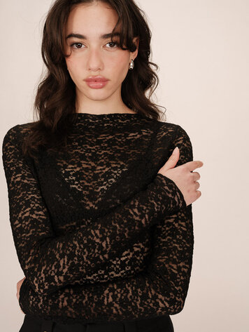 Grace & Mila Shady Black T-shirt