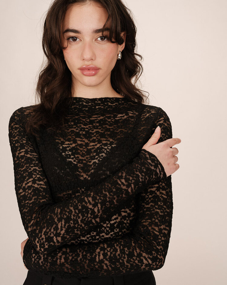 Grace & Mila Shady Black T-shirt