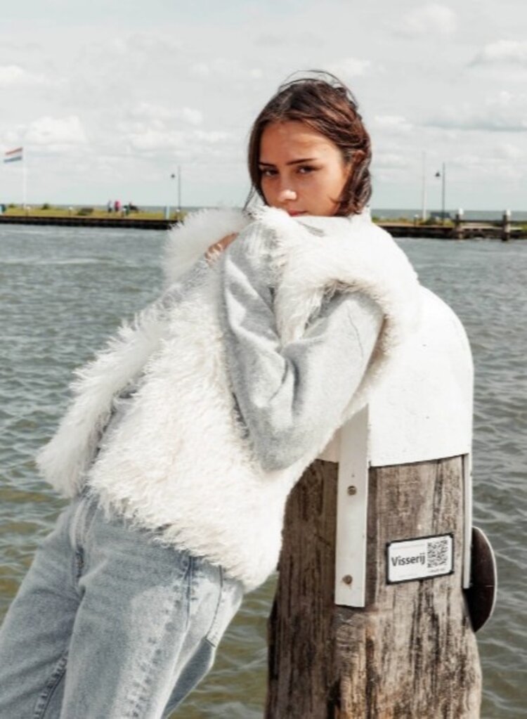 Catwalk Junkie Fur bodywarmer - vanilla cream