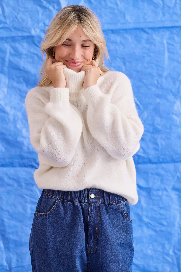 Laure+Max Milo Knit  - off white