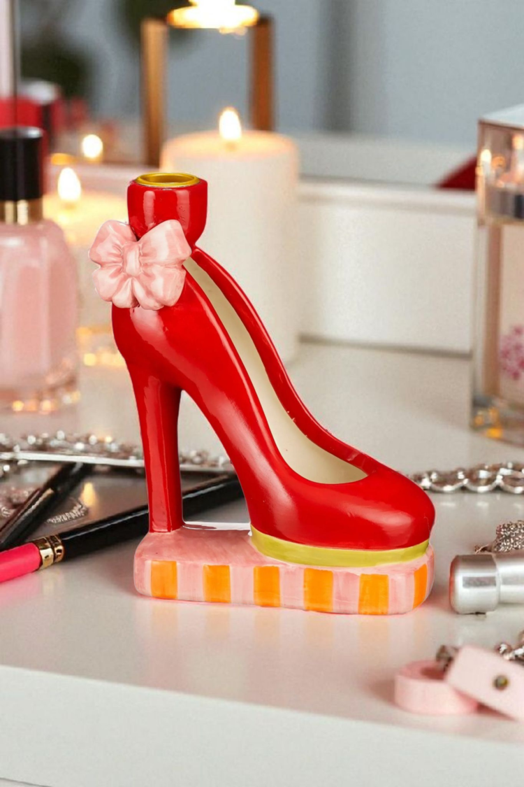 Candlestick Shoe Red 13x7x18.5cm
