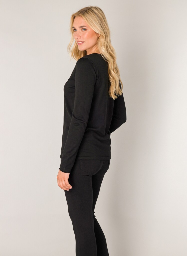 Base Level Yola knit - black