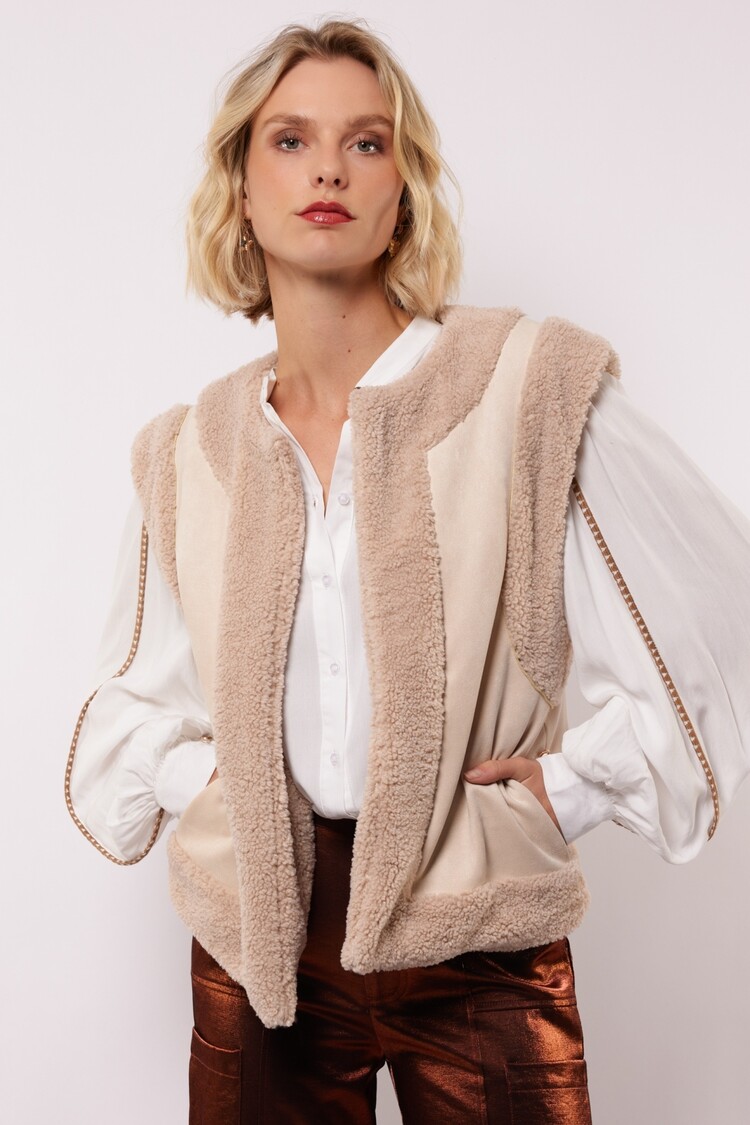 FLURESK Reese Gilet - warm taupe