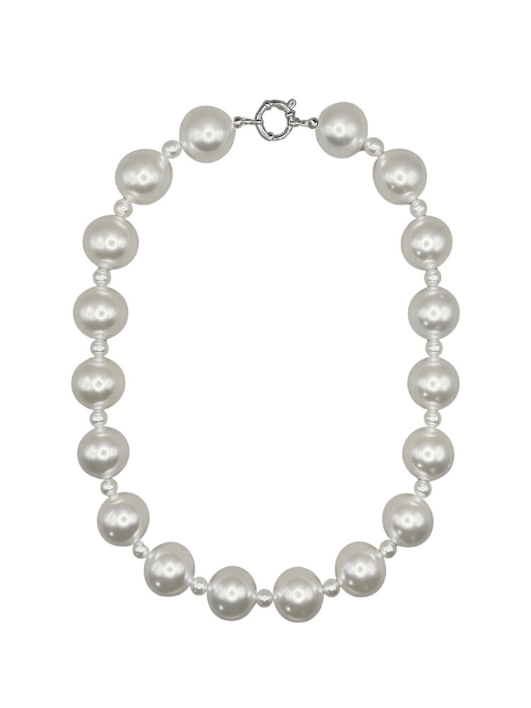 Catwalk Junkie Moonlight Pearl Necklace