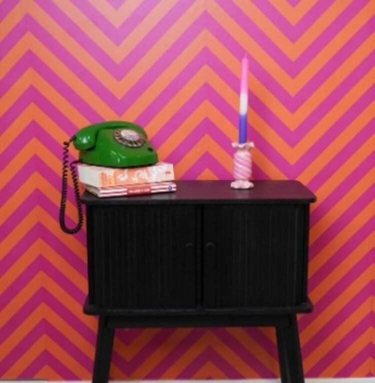 House Vitamin Candle Holder- Toffee Candy - Ceramic-Pink/ Neon -7,5x7,5x13 cm