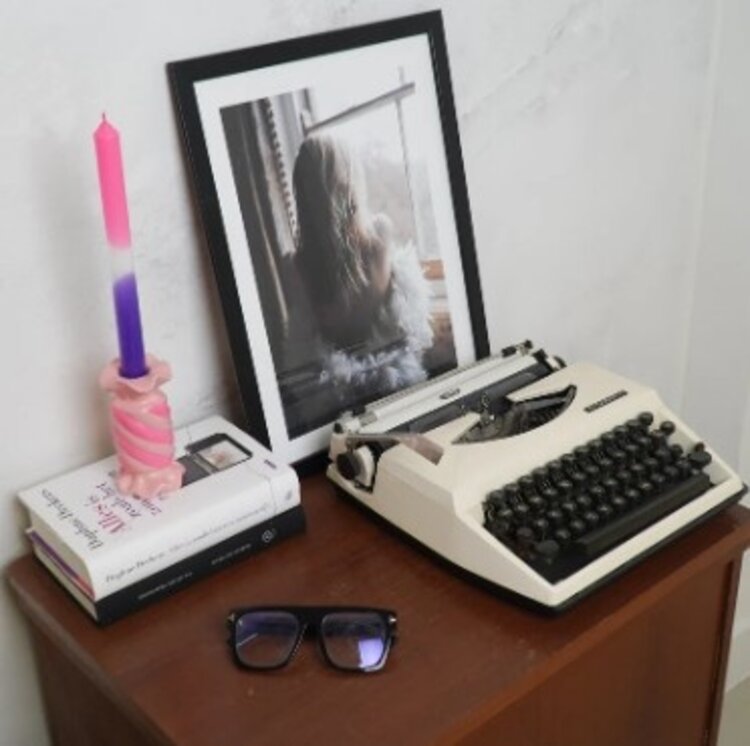 House Vitamin Candle Holder- Toffee Candy - Ceramic-Pink/ Neon -7,5x7,5x13 cm