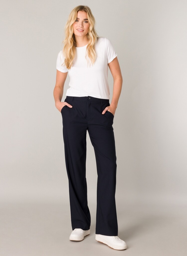 Base Level Yorin Pants - black