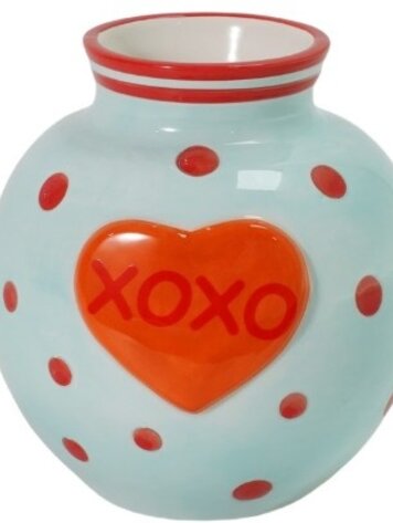 Earthenware vase Heart