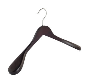 Mantel / kostuumhanger (geknikt) beukenhout wenge gebeitst met schouderverbreding Mantel / kostuumhanger (geknikt) beukenhout wenge gebeitst met schouderverbreding